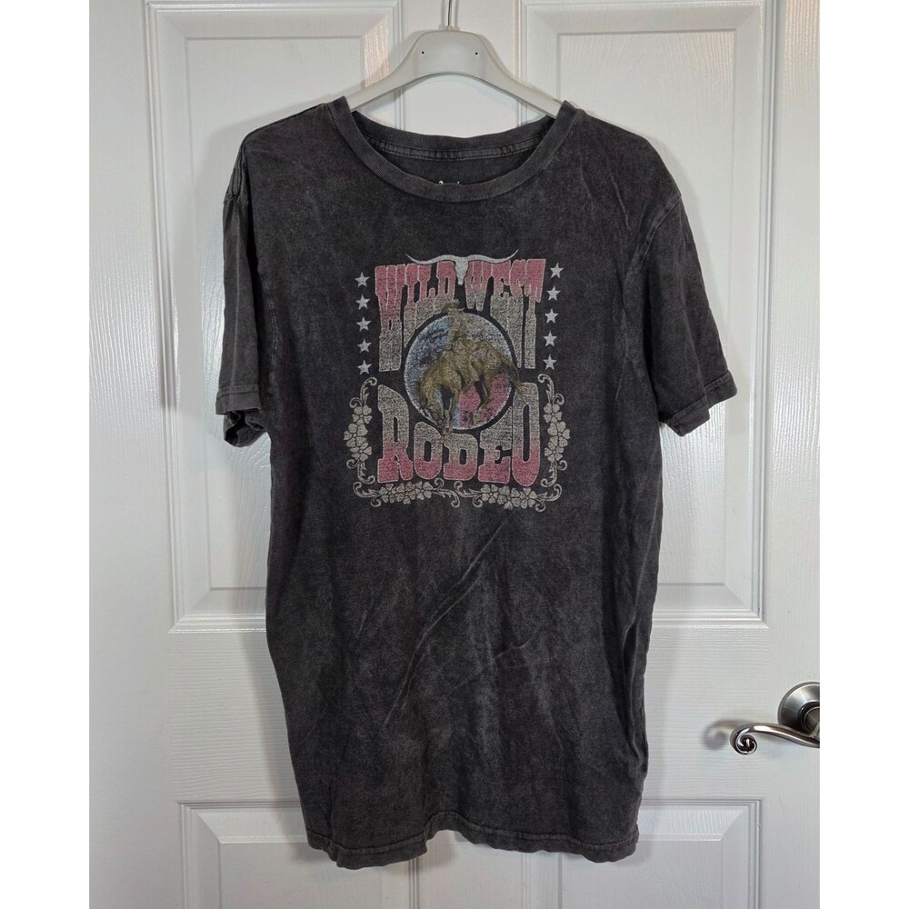 Vintage Inspired Bohemian Cowgirl "Wild West Rodeo" Tee Shirt Women's SMALL
